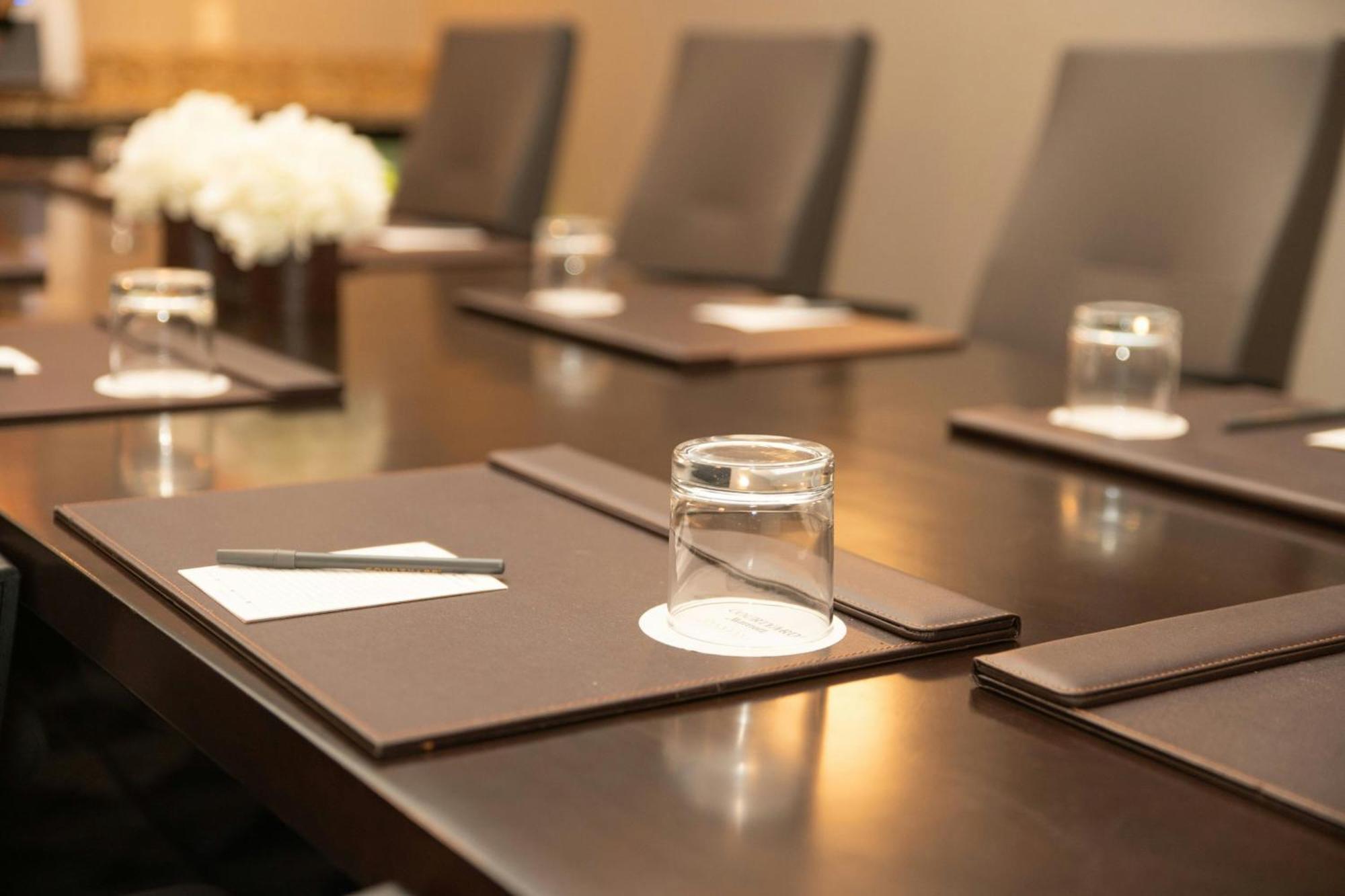 Courtyard By Marriott Philadelphia Hotel 3*