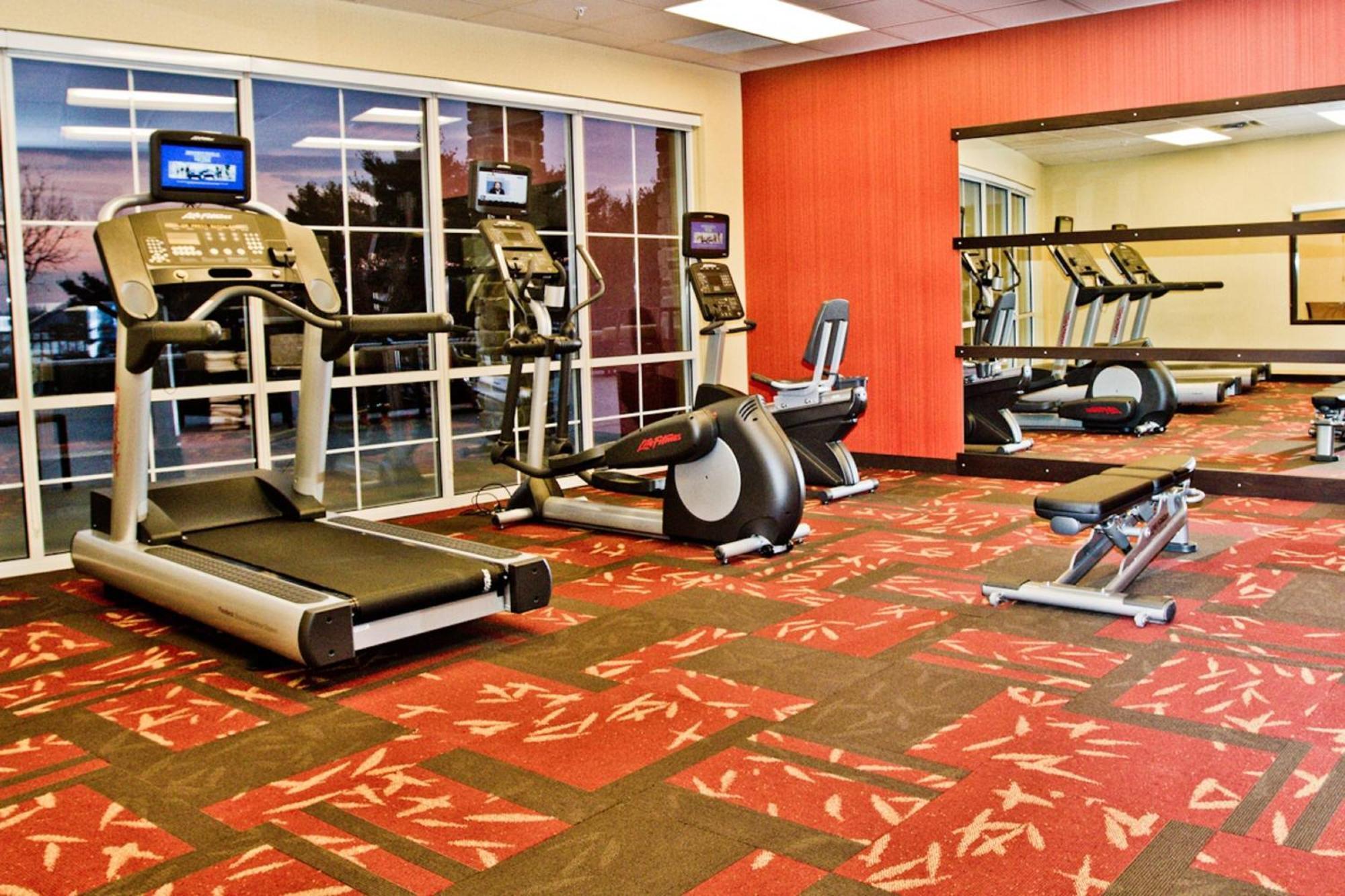 Courtyard By Marriott Philadelphia Hotel
