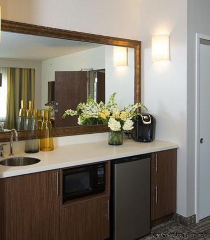 Courtyard By Marriott Philadelphia 3*