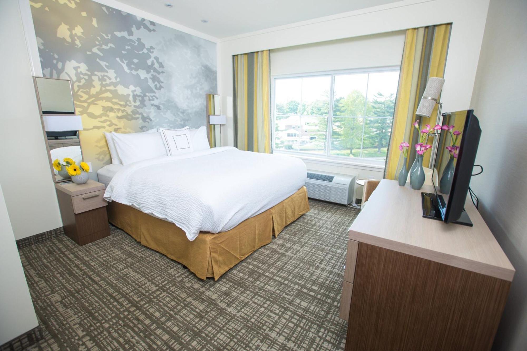 Courtyard By Marriott Philadelphia